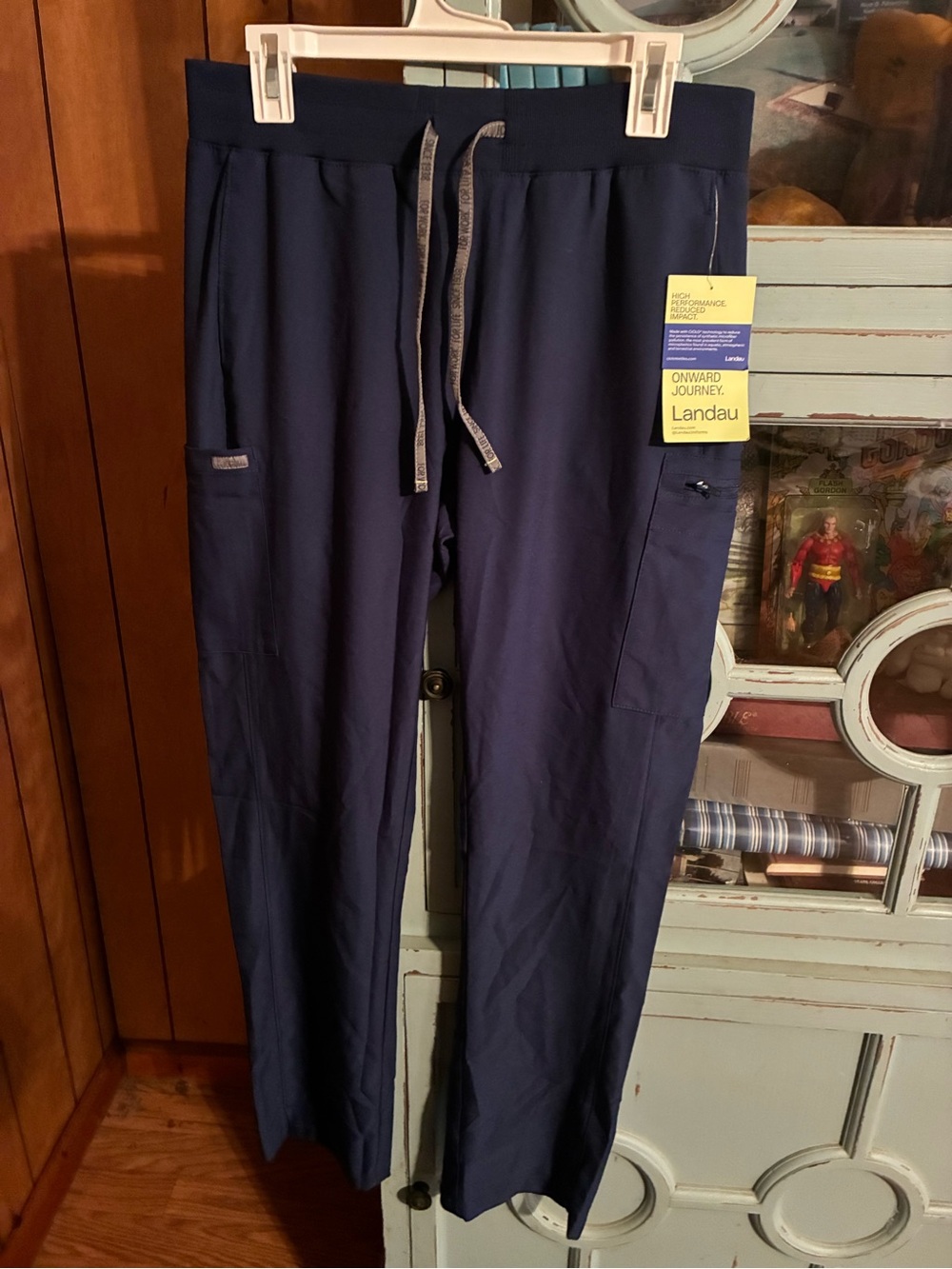 Landau Ladies Navy Cargo Scrub Convertible Drawcord Pants NWT Size M B18
